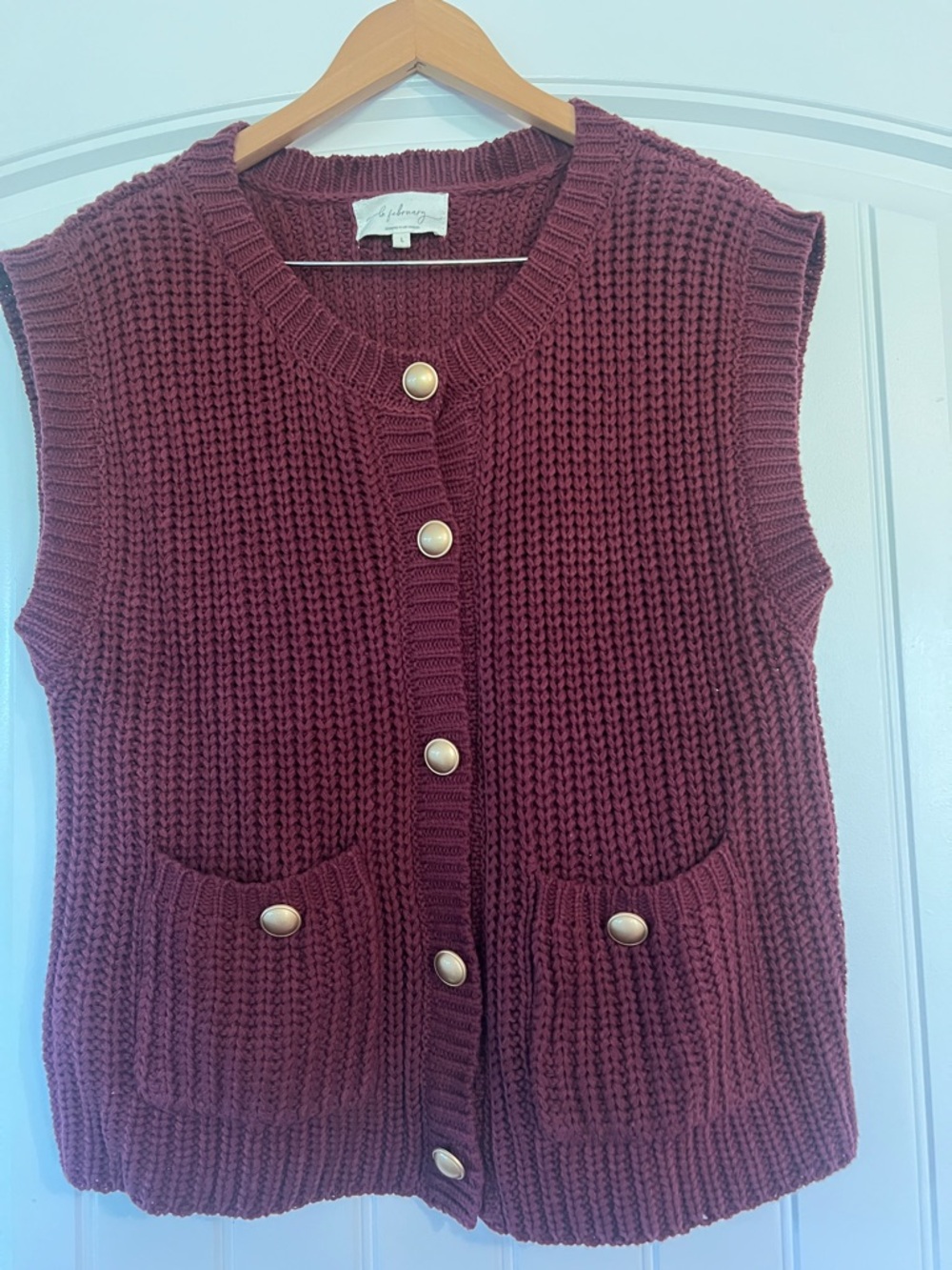 Sweater Shell chunky knit button up Gold Buttons vest
